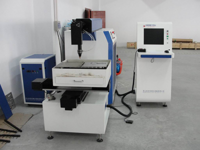 �����и�C