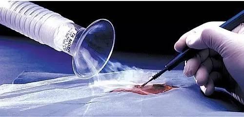 �t�����F����